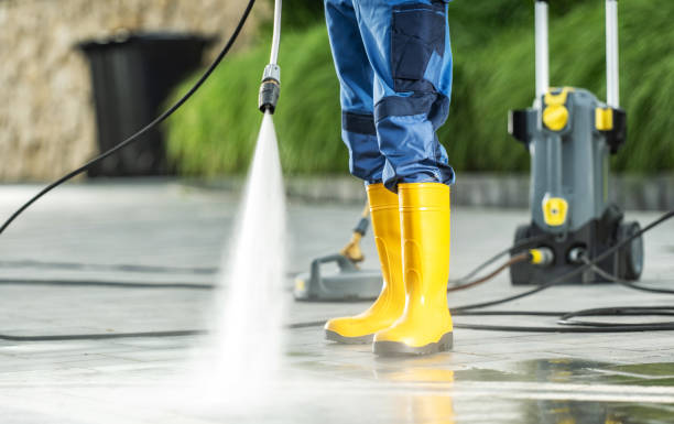 Best Fence Pressure Washing  in Stafford Springs, CT